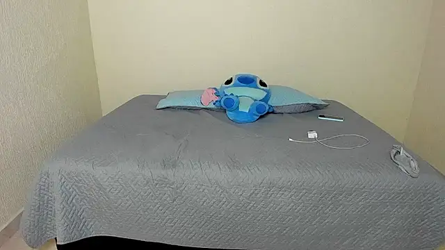 Snapshot of lustduo1 chatting on 12.03.25 lustduo1 online show from 12.03.25