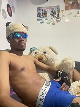 Snapshot of Teito69 chatting on 09.17.25 Teito69 online show from 09.17.25