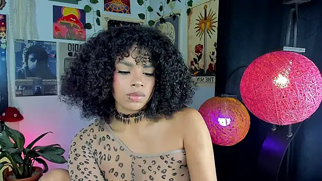 Raven luv online show from 12.02.25