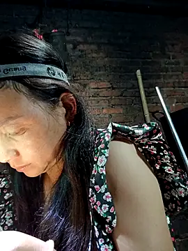 kemtuoi-sex online show from 10.13.25