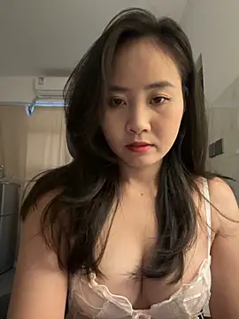 wly2028 online show from 09.15.25