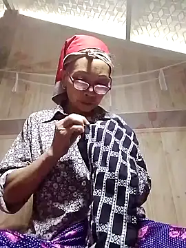 -Xuka-200 online show from 10.01.25