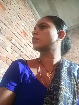 Snapshot of Notyriya7 chatting on 10.21.25 Notyriya7 online show from 10.21.25