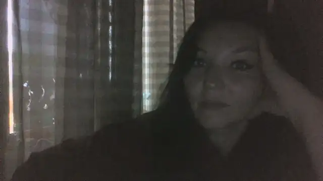 Snapshot of Breezy_88 chatting on 10.11.25 Breezy 88 online show from 10.11.25