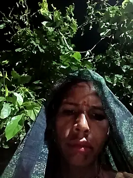 Snapshot of Sm_sanjna chatting on 09.25.25 Sm sanjna online show from 09.25.25