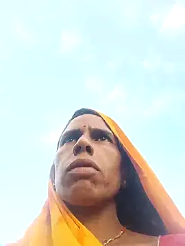 Snapshot of Sm_sanjna chatting on 10.06.25 Sm sanjna online show from 10.06.25