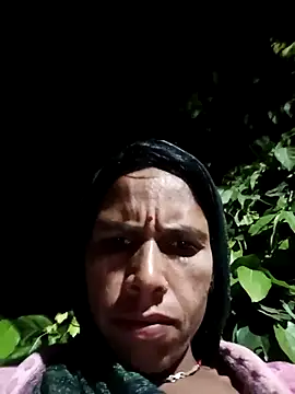 Snapshot of Sm_sanjna chatting on 10.20.25 Sm sanjna online show from 10.20.25