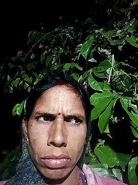 Snapshot of Sm_sanjna chatting on 10.28.25 Sm sanjna online show from 10.28.25