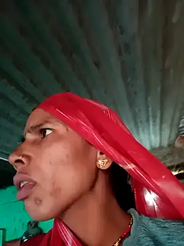 Snapshot of Sm_sanjna chatting on 12.04.25 Sm sanjna online show from 12.04.25