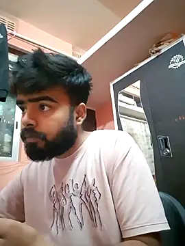 soniriyaa010101 online show from 12.19.25