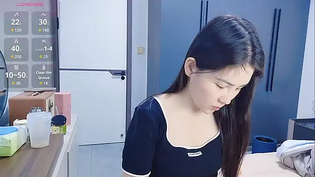 Snapshot of luckckcj chatting on 12.21.25 luckckcj online show from 12.21.25