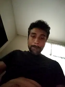 Snapshot of Mac50rus chatting on 10.16.25 Mac50rus online show from 10.16.25