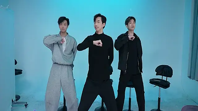 JL-sweetbaby1 online show from 10.23.25