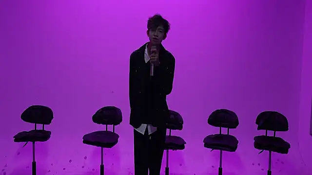 JL-sweetbaby1 online show from 10.27.25