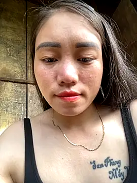 Snapshot of chipp-bong chatting on 10.05.25 chipp-bong online show from 10.05.25