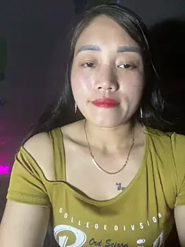 Snapshot of chipp-bong chatting on 11.08.25 chipp-bong online show from 11.08.25