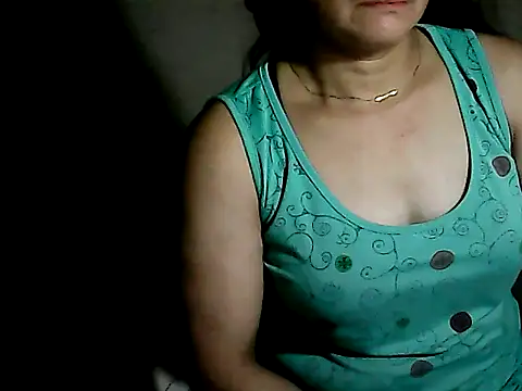 yoursPinayMama1682 online show from 09.23.25