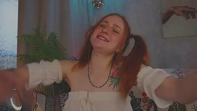 Charming winky online show from 10.04.25