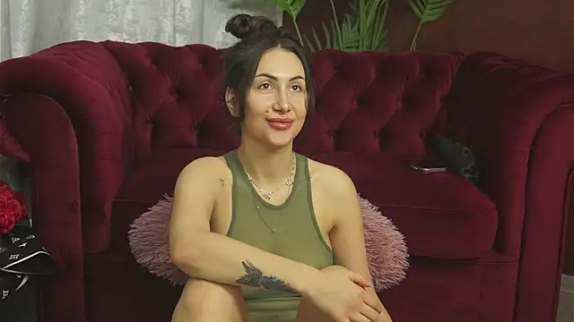 Snapshot of CanndyChloe chatting on 09.30.25 CanndyChloe online show from 09.30.25