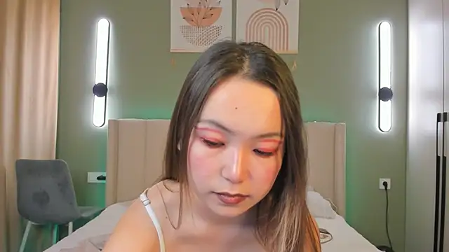 Snapshot of tokipokki chatting on 10.23.25 tokipokki online show from 10.23.25