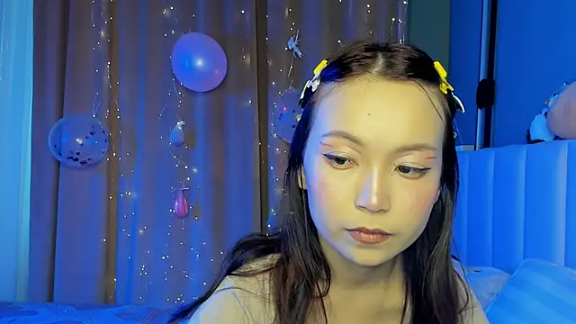 Snapshot of tokipokki chatting on 11.25.25 tokipokki online show from 11.25.25