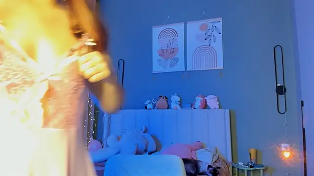 Snapshot of tokipokki chatting on 11.29.25 tokipokki online show from 11.29.25