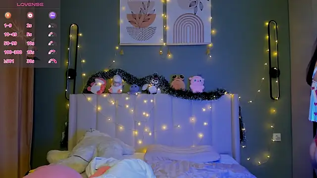 Snapshot of tokipokki chatting on 12.15.25 tokipokki online show from 12.15.25