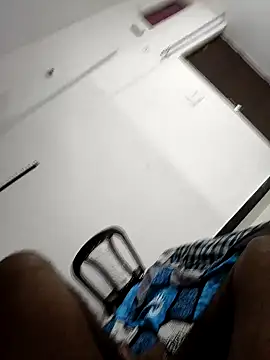 Snapshot of Chanderi19 chatting on 10.03.25 Chanderi19 online show from 10.03.25