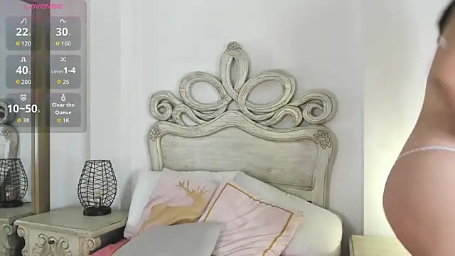 Snapshot of michell_blakke chatting on 11.09.25 michell blakke online show from 11.09.25