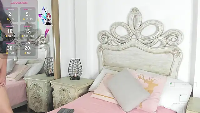 Snapshot of michell_blakke chatting on 11.27.25 michell blakke online show from 11.27.25