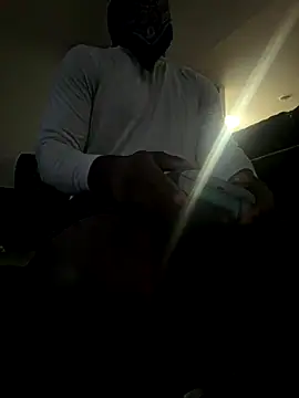 Snapshot of bigbd94 chatting on 10.02.25 bigbd94 online show from 10.02.25