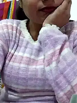 Hot-Pooja25 online show from 01.07.26