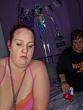 BabygurlJay online show from 10.22.25