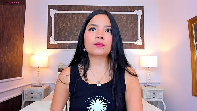 Snapshot of SharonBonet chatting on 10.26.25 SharonBonet online show from 10.26.25