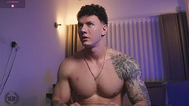 Thomas Falcon online show from 10.28.25