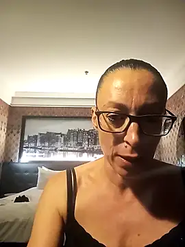 Astrid3 online show from 09.30.25