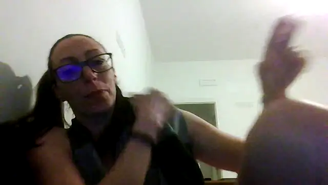 Snapshot of Astrid3 chatting on 12.20.25 Astrid3 online show from 12.20.25