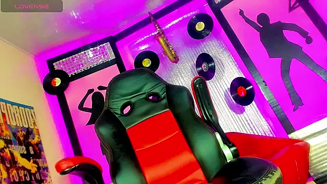 Alondra Campbell online show from 10.17.25