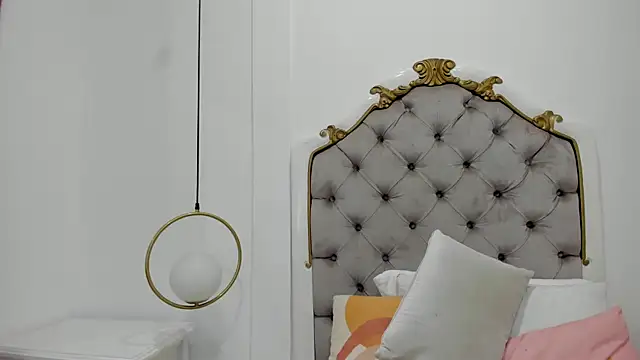 Skylerwhite02 online show from 08.03.26