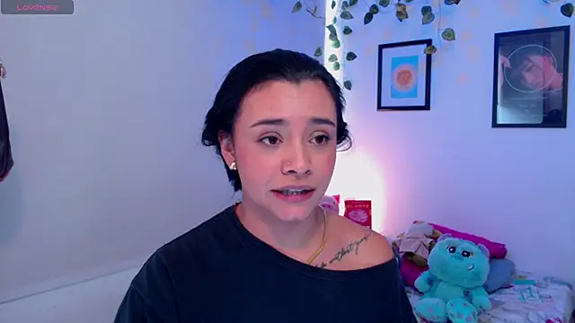 MarilynWhite  online show from 10.13.25