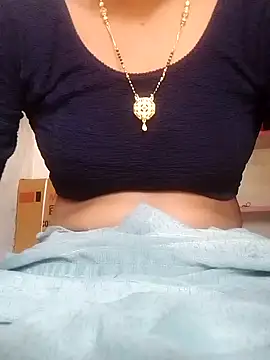 Snapshot of Aasha_devi05 chatting on 12.05.25 Aasha devi05 online show from 12.05.25