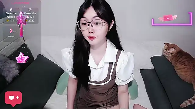 baby-yaya20 online show from 06.15.26