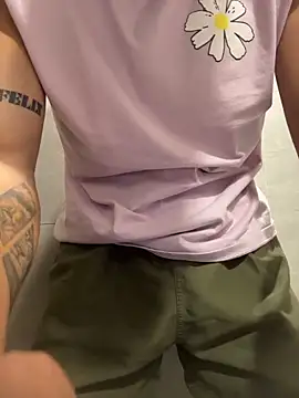 Snapshot of gooodboiii chatting on 03.16.26 gooodboiii online show from 03.16.26