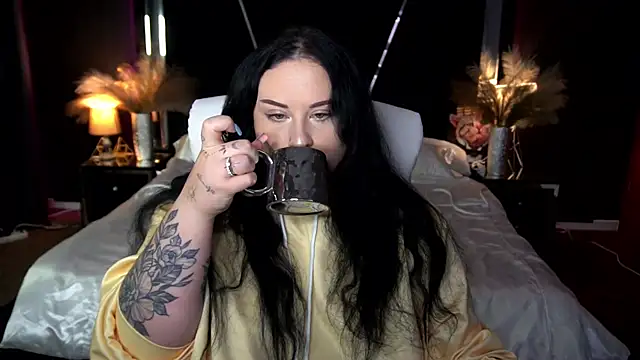 SerahMirabeli online show from 11.14.25