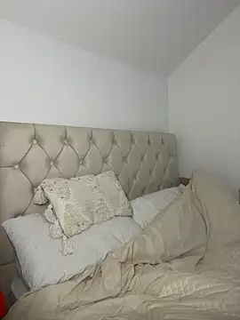 Snapshot of SexySaraxxoo chatting on 09.23.25 SexySaraxxoo online show from 09.23.25