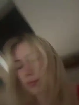 Snapshot of SexySaraxxoo chatting on 09.24.25 SexySaraxxoo online show from 09.24.25