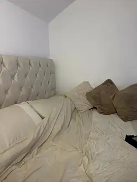 Snapshot of SexySaraxxoo chatting on 10.14.25 SexySaraxxoo online show from 10.14.25