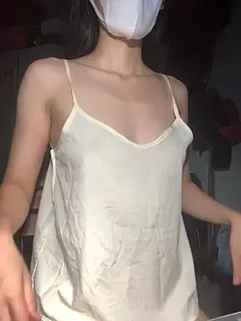 Snapshot of SelenaHoney chatting on 09.13.25 SelenaHoney online show from 09.13.25