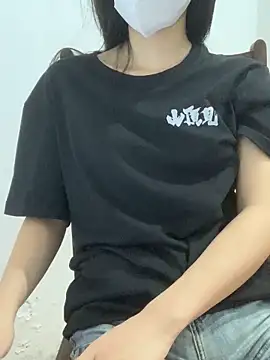 Snapshot of SelenaHoney chatting on 09.23.25 SelenaHoney online show from 09.23.25