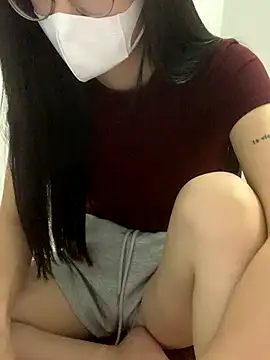 Snapshot of SelenaHoney chatting on 09.26.25 SelenaHoney online show from 09.26.25